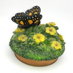 Yankee Candle Co. Butterfly & Spring Flowers Candle Jar Topper Stopper 3.25”